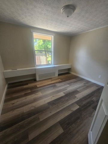 1726 Sunapple Way, Columbus, OH 43232
