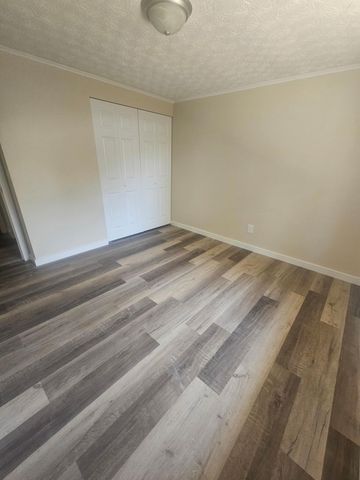 1726 Sunapple Way, Columbus, OH 43232