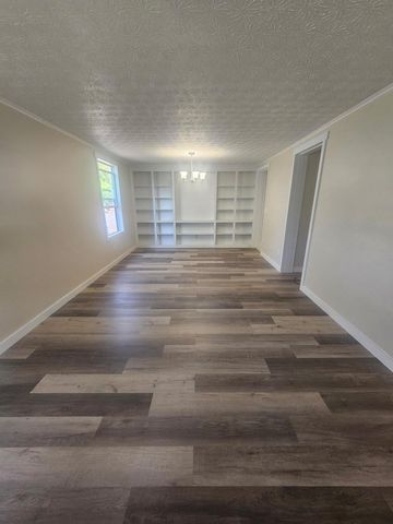 1726 Sunapple Way, Columbus, OH 43232