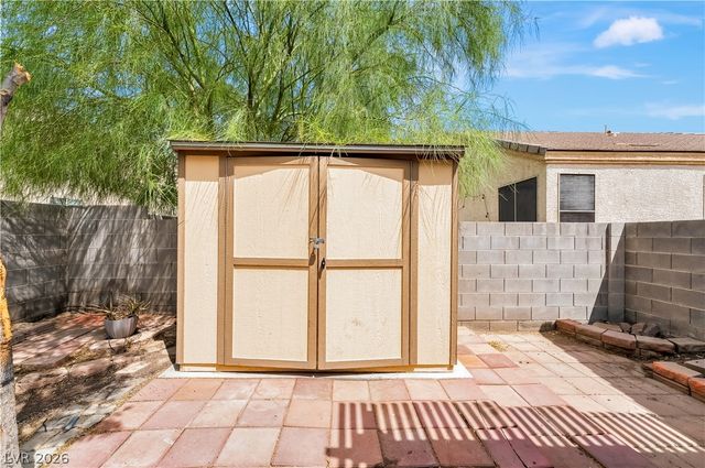 5954 Reflection Point Court, Las Vegas, NV 89110