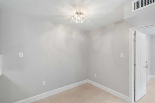 2201 Fountain View Drive 47, Houston, TX 77057