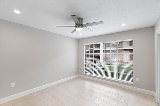 2201 Fountain View Drive 47, Houston, TX 77057