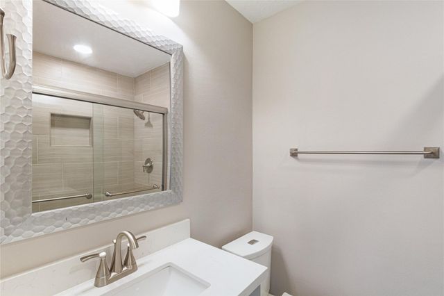 2201 Fountain View Drive 47, Houston, TX 77057
