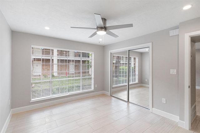 2201 Fountain View Drive 47, Houston, TX 77057