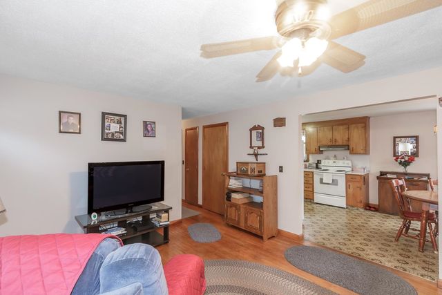 11 Pacific Boulevard, Nashua, NH 03051