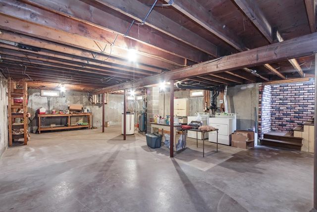 11 Pacific Boulevard, Nashua, NH 03051