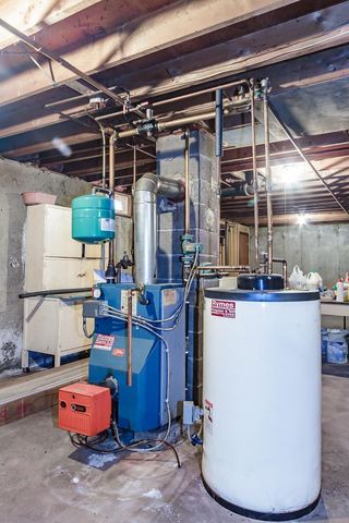 11 Pacific Boulevard, Nashua, NH 03051