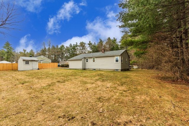 11 Pacific Boulevard, Nashua, NH 03051