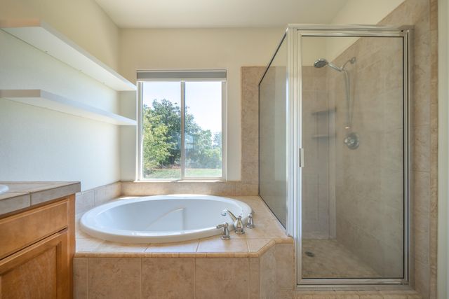 3337 Old Lantern Drive, Redding, CA 96003