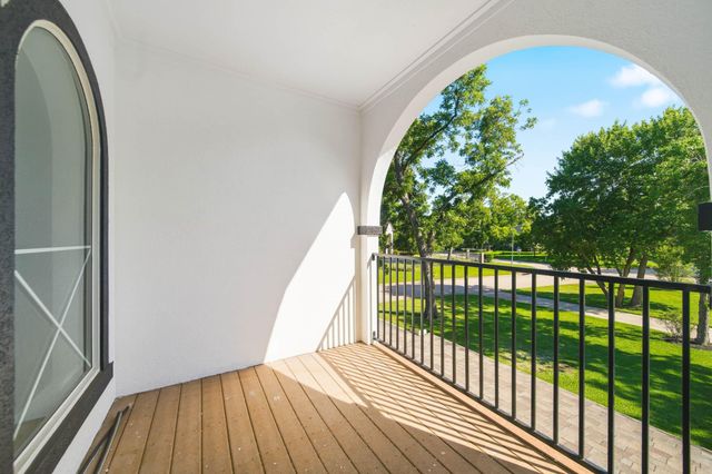 15 Bees Creek Court, Missouri City, TX 77459
