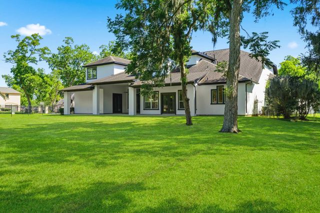 15 Bees Creek Court, Missouri City, TX 77459