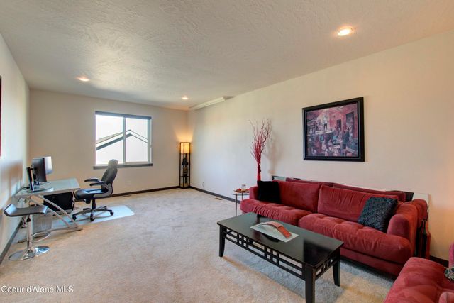 6940 N Hourglass DR, Coeur D'alene, ID 83815