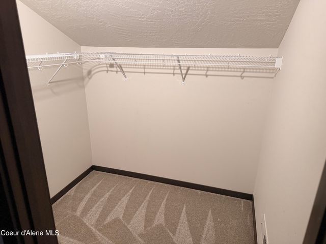 6940 N Hourglass DR, Coeur D'alene, ID 83815