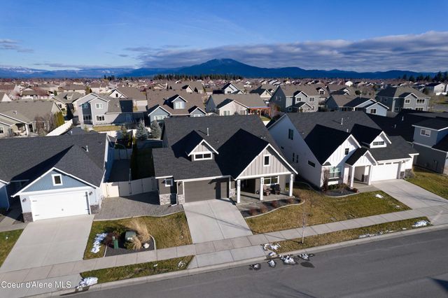 6940 N Hourglass DR, Coeur D'alene, ID 83815