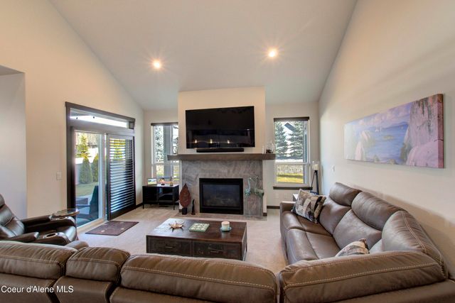 6940 N Hourglass DR, Coeur D'alene, ID 83815