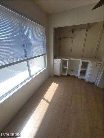 2761 Lodestone Drive 63, Las Vegas, NV 89117