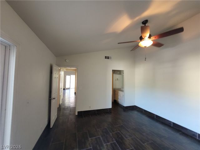 2761 Lodestone Drive 63, Las Vegas, NV 89117