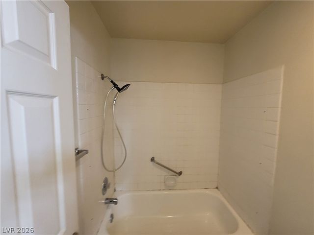 2761 Lodestone Drive 63, Las Vegas, NV 89117