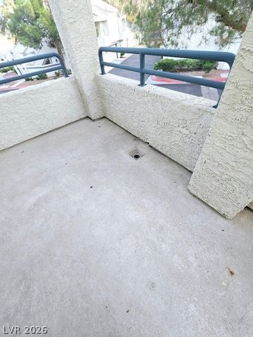 2761 Lodestone Drive 63, Las Vegas, NV 89117