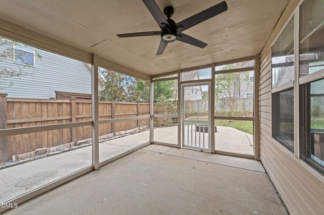 842 New Charleston Drive, Fuquay Varina, NC 27526