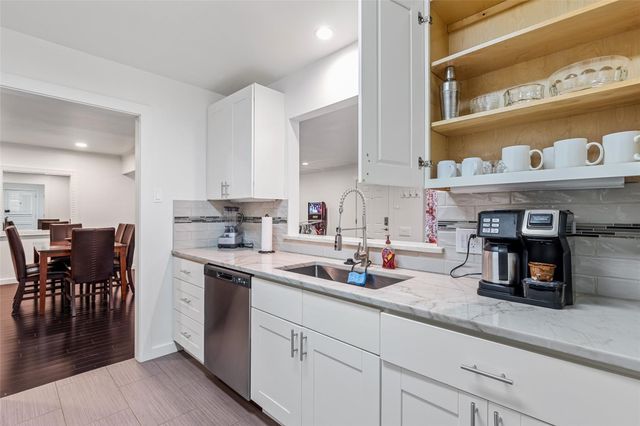 3545 Northwest Parkway, University Park, TX 75225