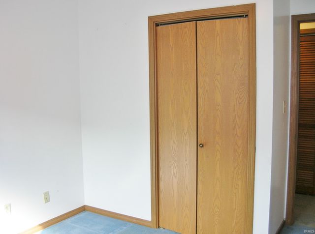 1045 Hensz Avenue, Evansville, IN 47711