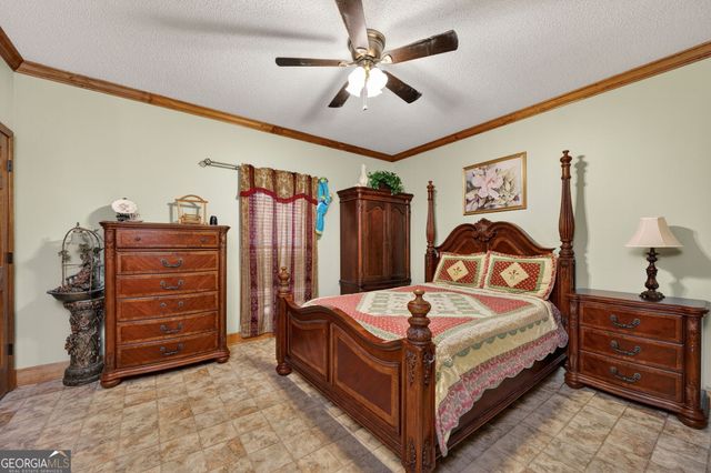 179 Stone Edge Drive, Gray, GA 31032