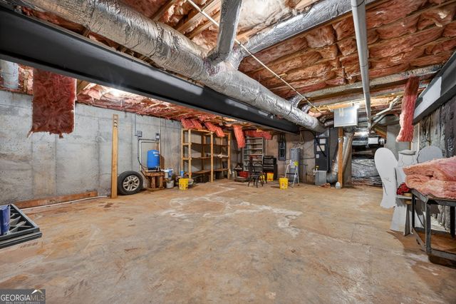 179 Stone Edge Drive, Gray, GA 31032