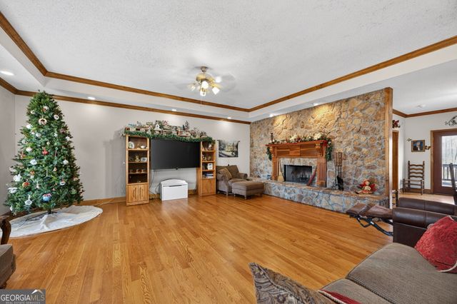 179 Stone Edge Drive, Gray, GA 31032