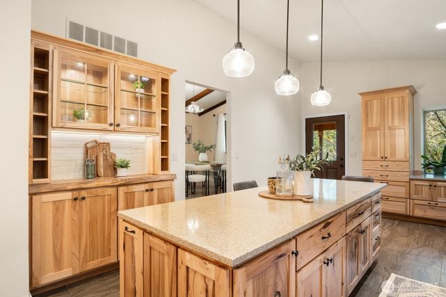 4817 288th Avenue NE, Redmond, WA 98053