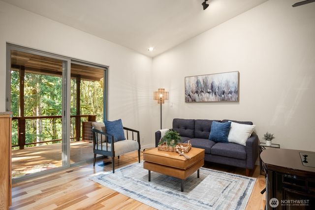 4817 288th Avenue NE, Redmond, WA 98053