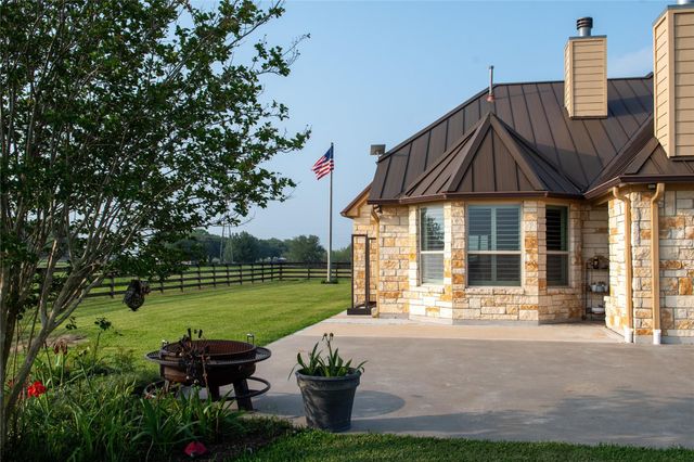 8271 Fm 529 Rd, Bellville, TX 77418