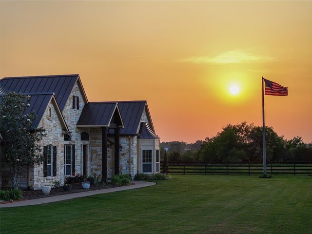 8271 Fm 529 Rd, Bellville, TX 77418