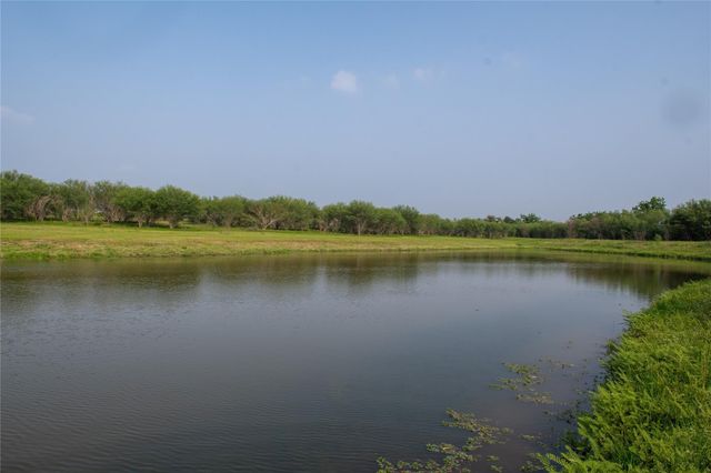 8271 Fm 529 Rd, Bellville, TX 77418