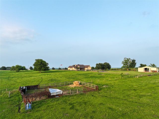 8271 Fm 529 Rd, Bellville, TX 77418