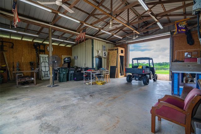 8271 Fm 529 Rd, Bellville, TX 77418