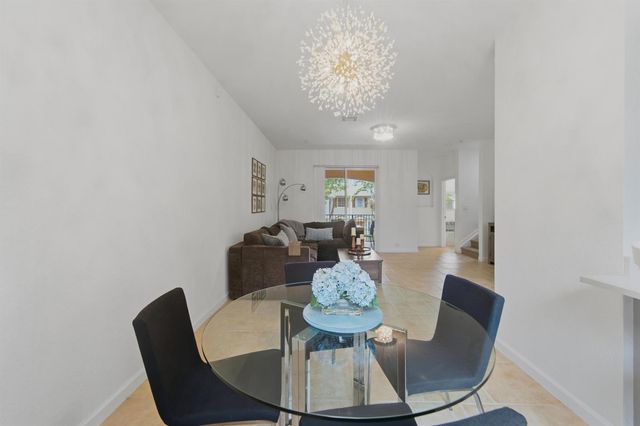 4542 Danson Way, Delray Beach, FL 33445