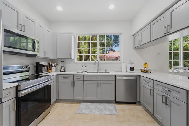 4542 Danson Way, Delray Beach, FL 33445