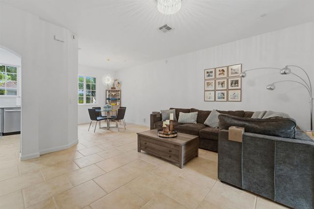 4542 Danson Way, Delray Beach, FL 33445