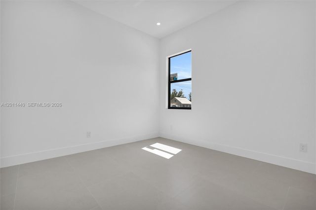 4204 3RD ST W, Lehigh Acres, FL 33971