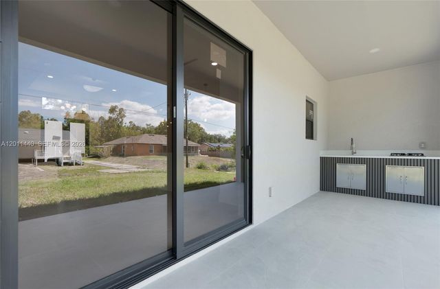 4204 3RD ST W, Lehigh Acres, FL 33971