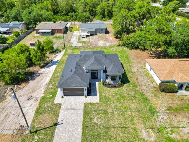 4204 3RD ST W, Lehigh Acres, FL 33971