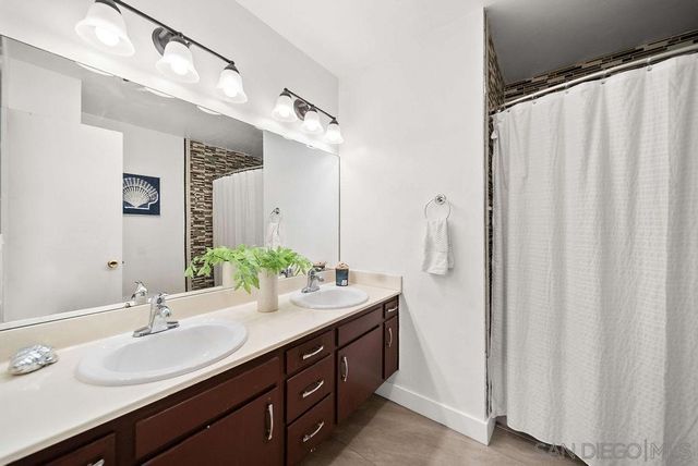 1250 E Madison Ave C, El Cajon, CA 92021