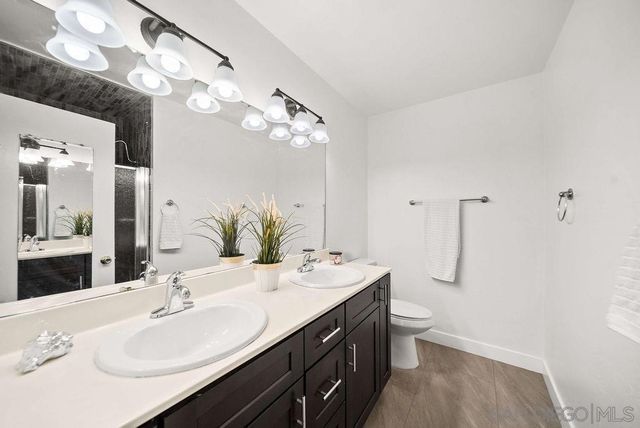 1250 E Madison Ave C, El Cajon, CA 92021