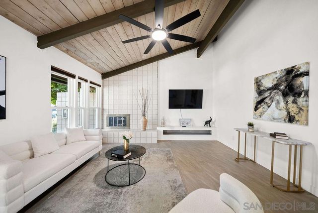 1250 E Madison Ave C, El Cajon, CA 92021