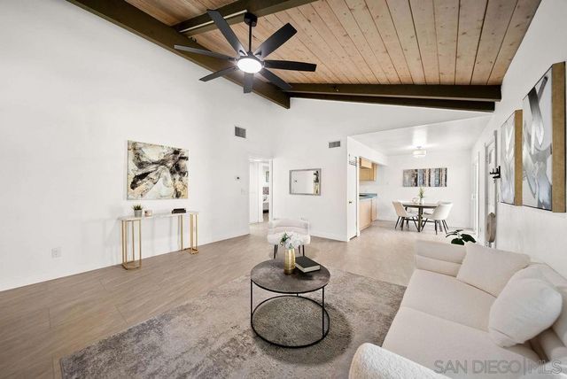 1250 E Madison Ave C, El Cajon, CA 92021