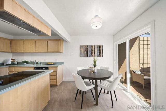 1250 E Madison Ave C, El Cajon, CA 92021