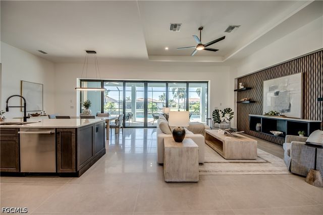 1148 SW 39th ST, Cape Coral, FL 33914