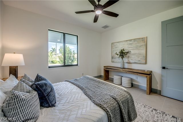 1148 SW 39th ST, Cape Coral, FL 33914