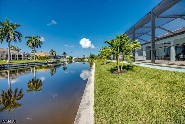 1148 SW 39th ST, Cape Coral, FL 33914